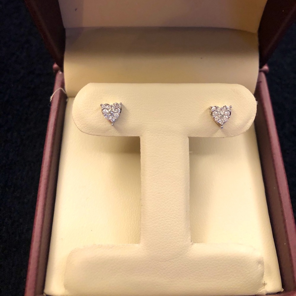 Custom made Diamond heart Shape stud earrings